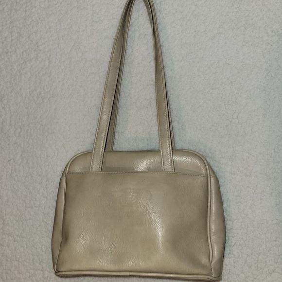 Beige purse - Picture 2 of 9
